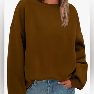 Cozy Oversized Sweatshirt in Olive Brown